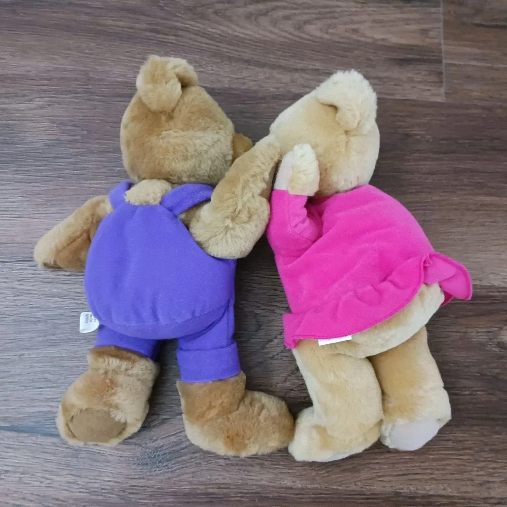 HALLMARK Kiss Kiss Bears Plush Hearts Love Stuffed Animal‎ Valentine Magnetic